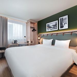 Habitación Estándar con Cama Queen